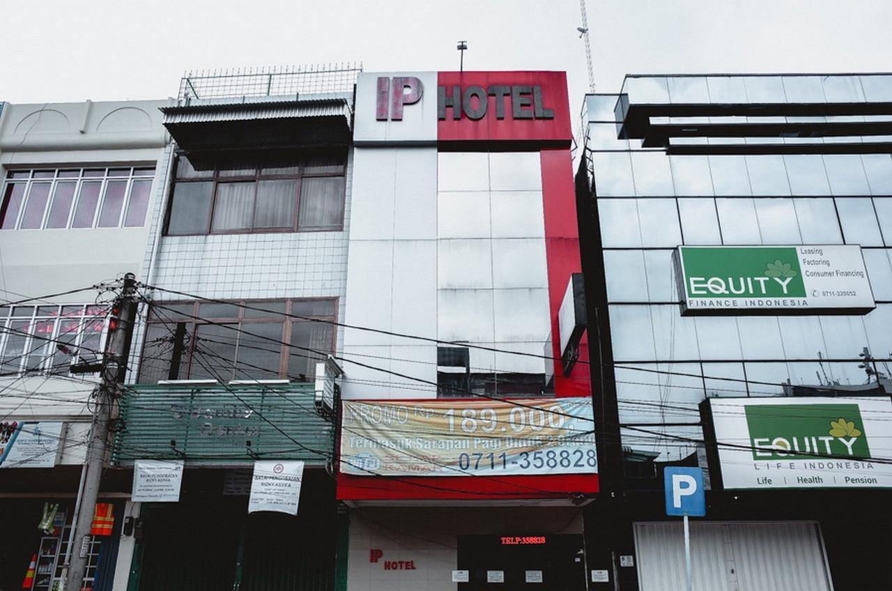 Reddoorz Plus Near Palembang Indah Mall Zewnętrze zdjęcie