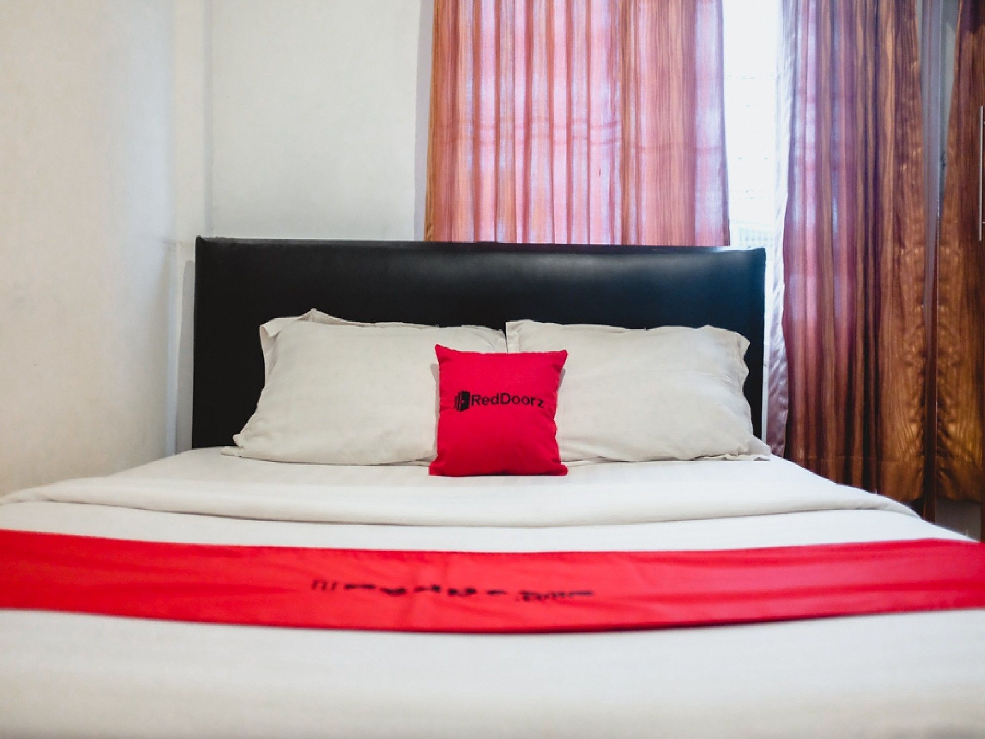 Reddoorz Plus Near Palembang Indah Mall Zewnętrze zdjęcie